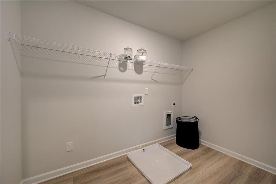 Spacious, unfurnished interior of a new home in Hamilton Lakes, Lawrenceville (Image 21).