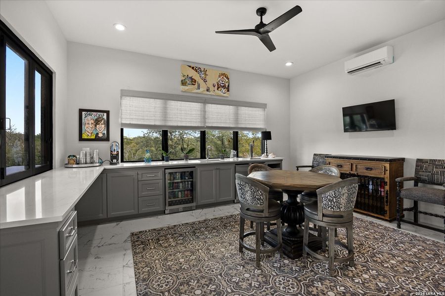 Furnished interior view inside a new home in , Fair Oaks Ranch (Image 45).