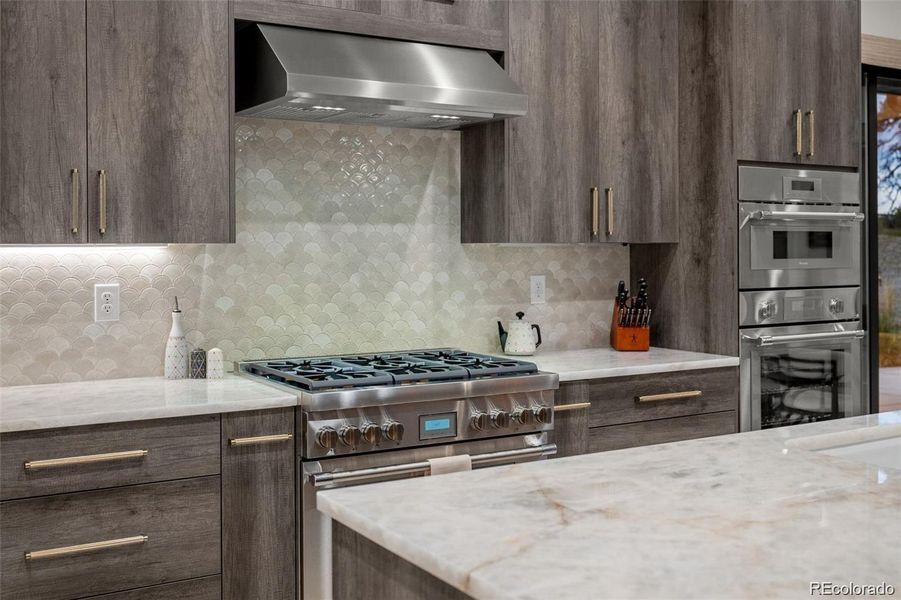 Image 48 of a home in .