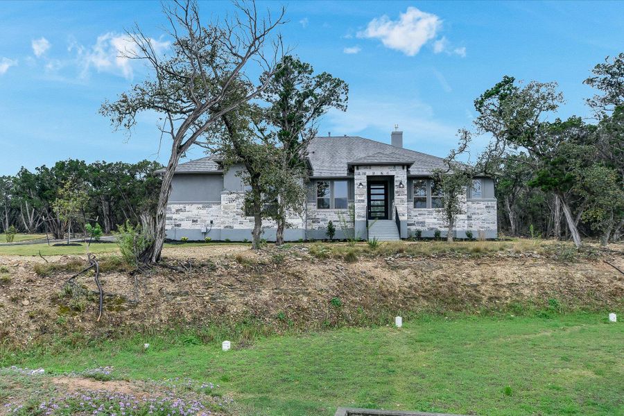 Image 32 of a home in The Hollows on Lake Travis.