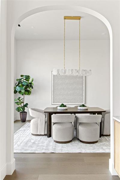 Furnished interior view inside a new home in , Dallas (Image 34).