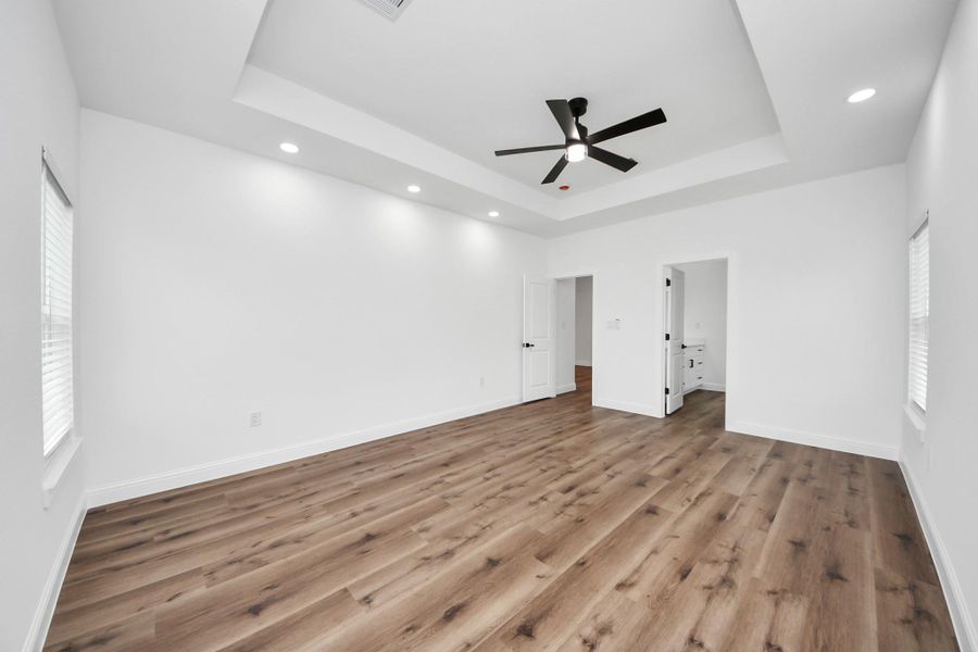 Spacious, unfurnished interior of a new home in , Brookshire (Image 22).