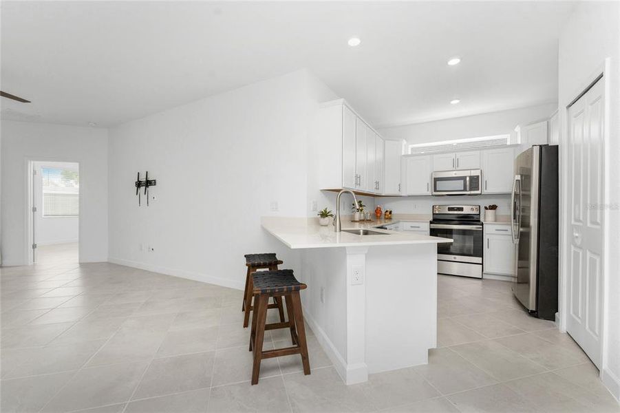 Furnished interior view inside a new home in , Englewood (Image 34).