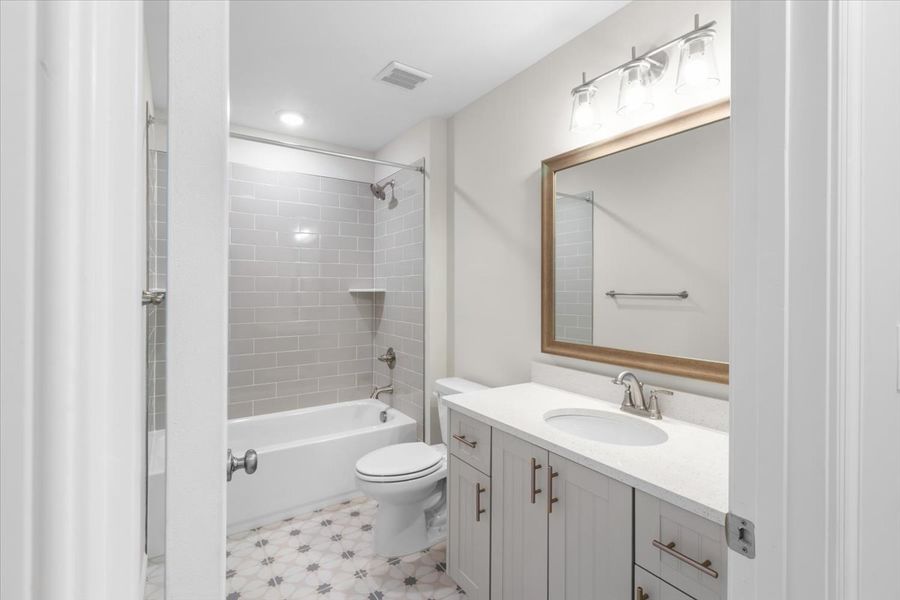 Furnished interior view inside a new home in Tillery Park, Grovetown (Image 10).