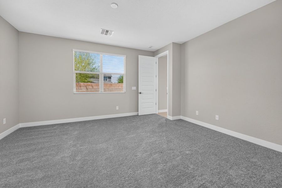 Spacious, unfurnished interior of a new home in Combs Ranch, San Tan Valley (Image 17). Spacious, unfurnished interior of a new home in Combs Ranch, San Tan Valley (Image 17).