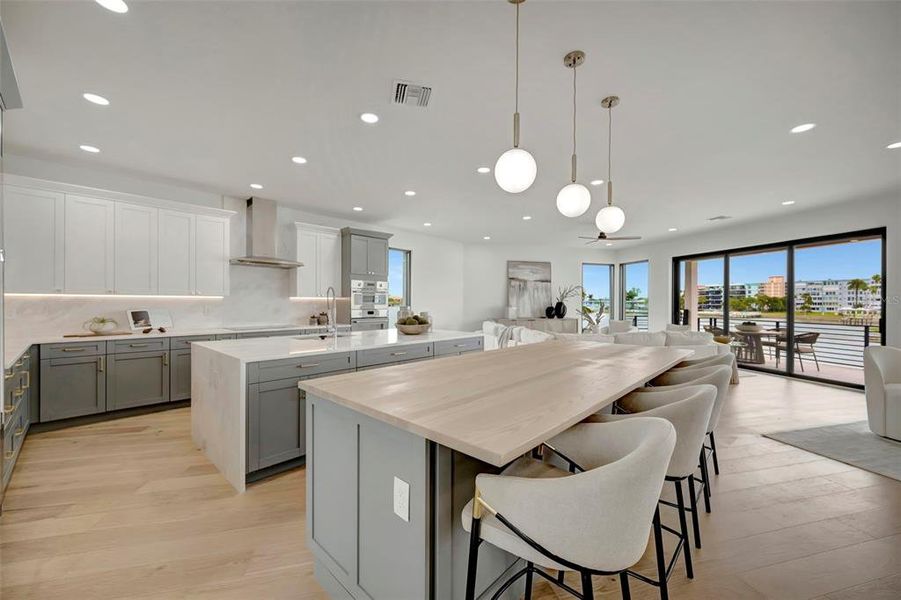 Furnished interior view inside a new home in , St. Petersburg (Image 54).