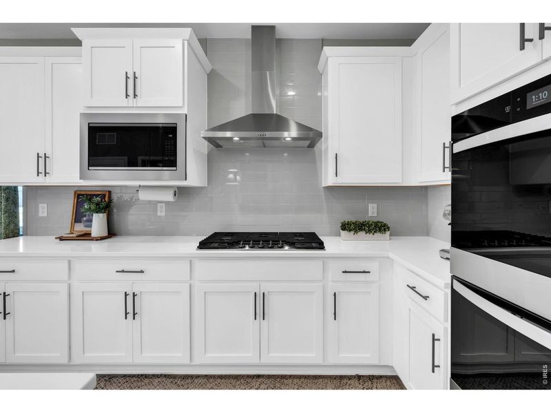 Furnished interior view inside a new home in , Longmont (Image 19).