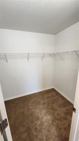 Spacious, unfurnished interior of a new home in , Dunnellon (Image 14).