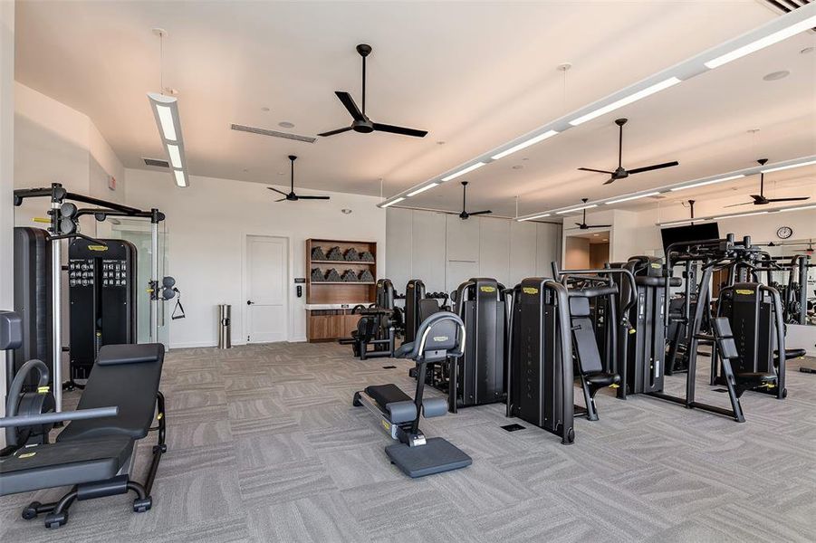 Community amenities in Esplanade at Wiregrass Ranch, Wesley Chapel (Image 49).