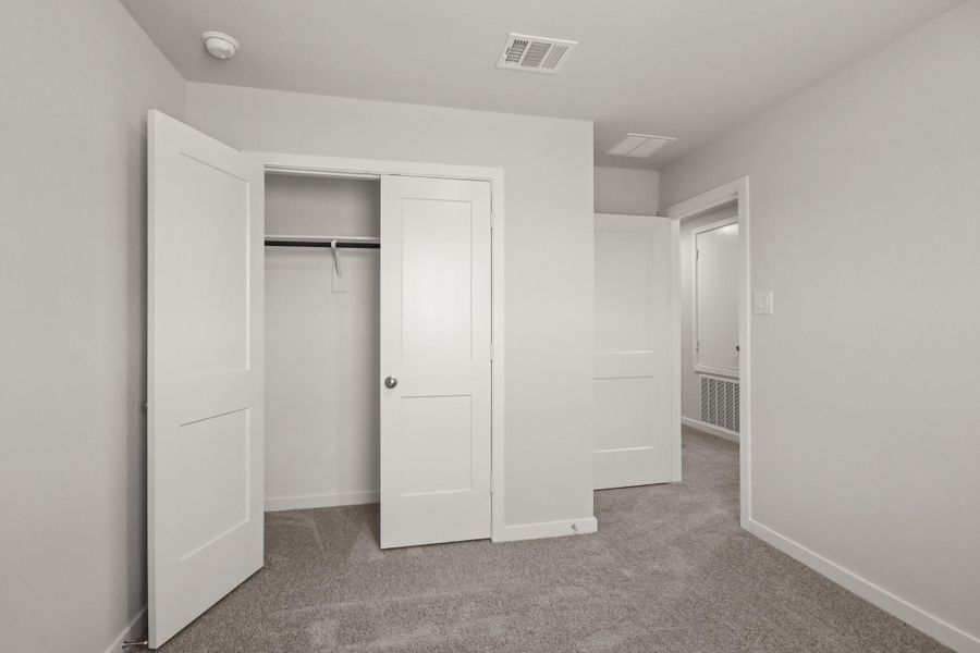 Spacious, unfurnished interior of a new home in Crockett Meadows, Conroe (Image 12). Spacious, unfurnished interior of a new home in Crockett Meadows, Conroe (Image 12).