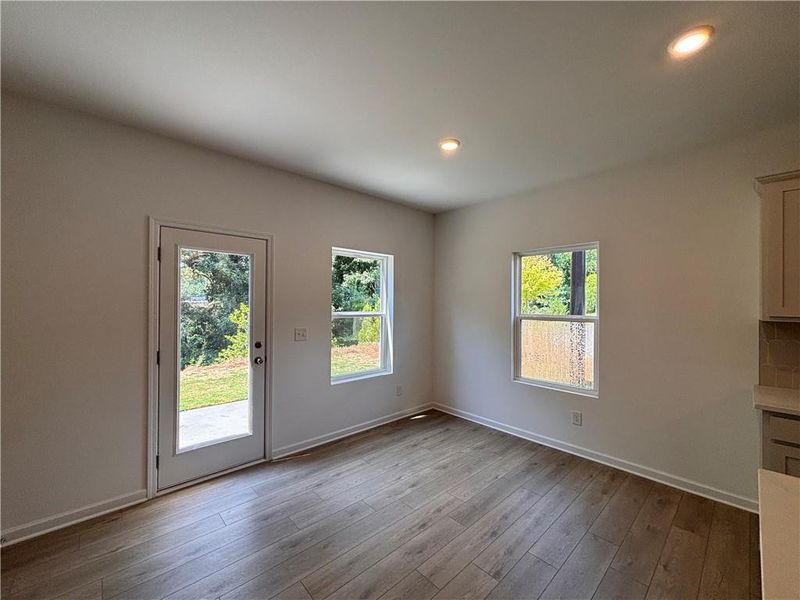 Spacious, unfurnished interior of a new home in Leydenview, Mableton (Image 24).