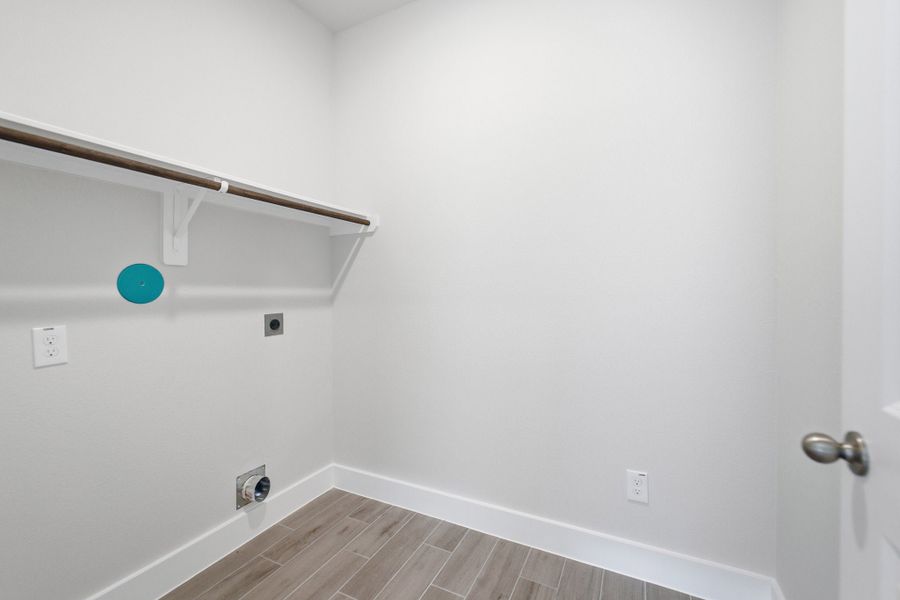 Spacious, unfurnished interior of a new home in Bluestem, Brookshire (Image 22).