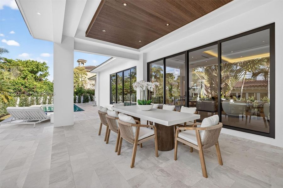 Exterior details and patio area of a home in , Fort Lauderdale (Image 31).
