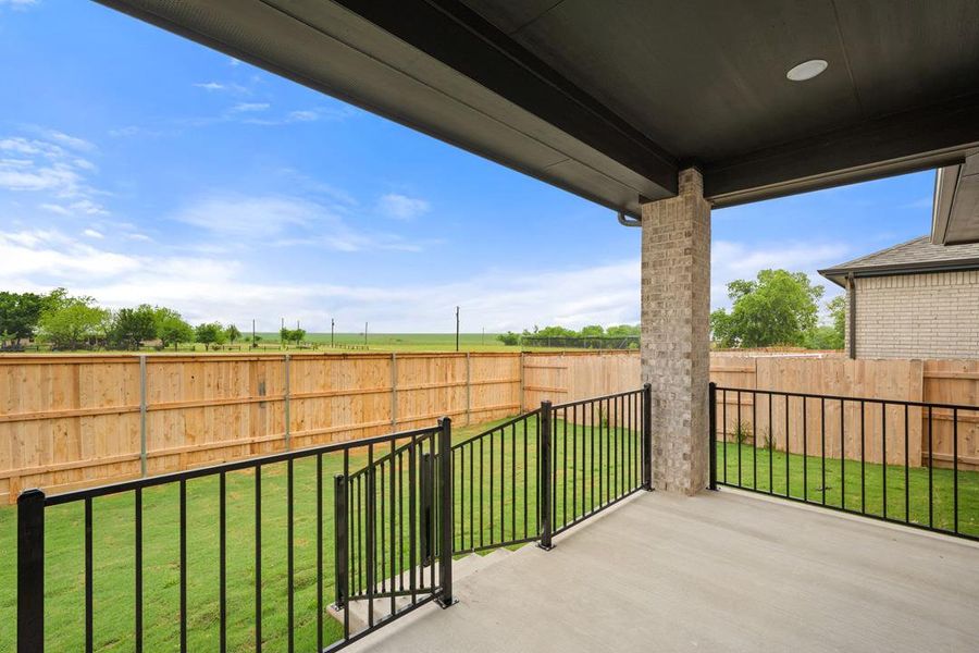 Exterior details and patio area of a home in Flora, Hutto (Image 22).