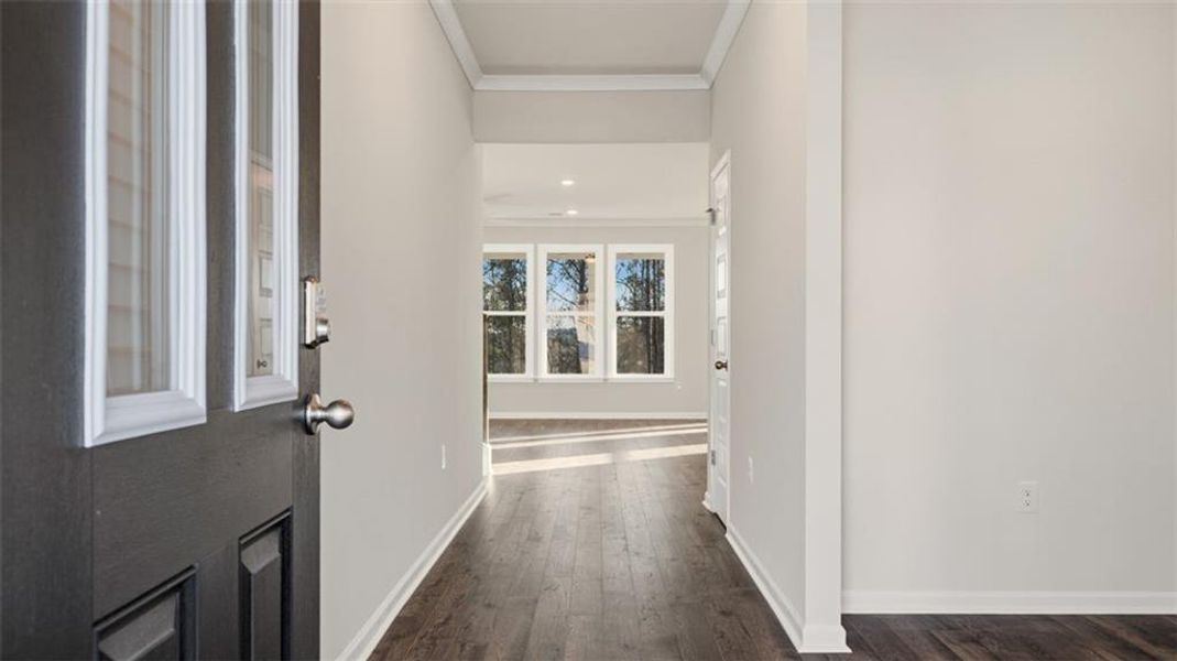 Spacious, unfurnished interior of a new home in Water Oak Estates, Lawrenceville (Image 29).