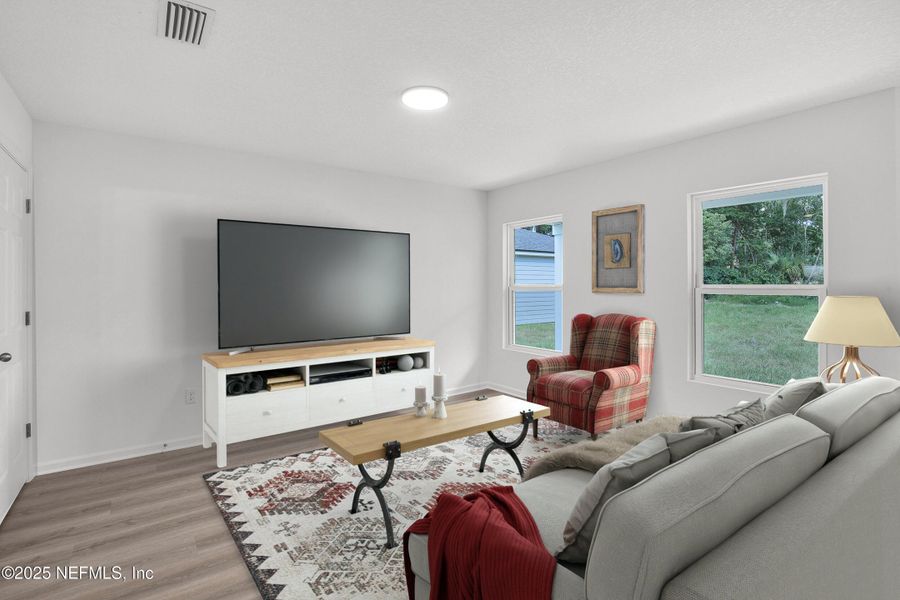 Furnished interior view inside a new home in , Palatka (Image 5).