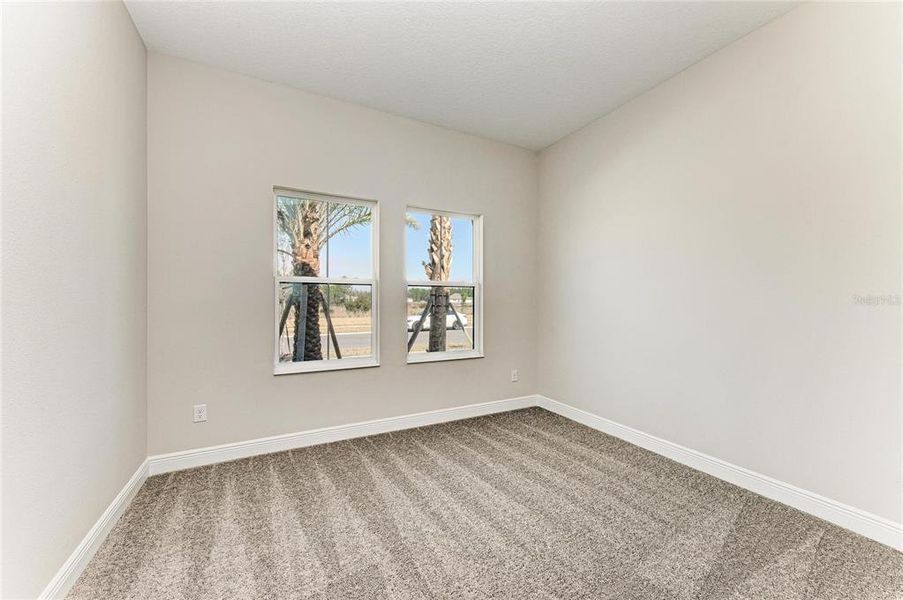 Spacious, unfurnished interior of a new home in Two Rivers, Zephyrhills (Image 21).