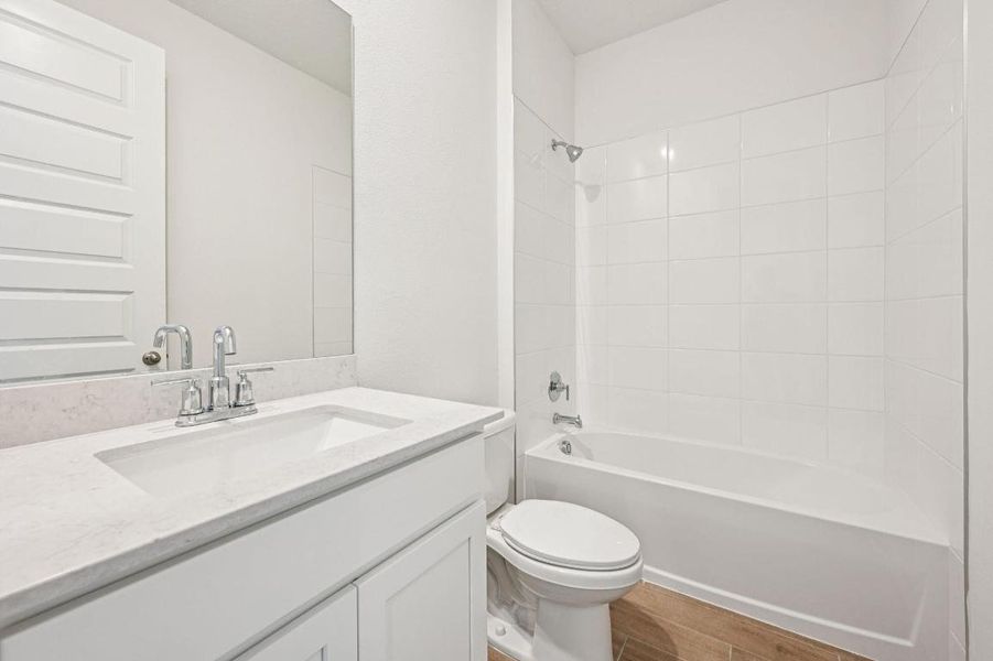 5665 Hampton Park Circle Vero Beach (24