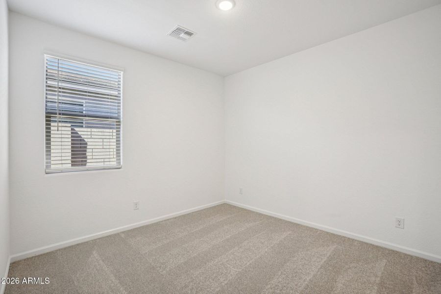 19-web-or-mls-W Camden Ave-S0703-019