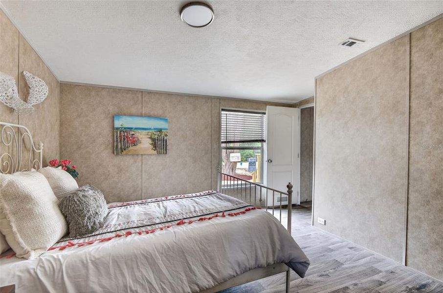 Furnished interior view inside a new home in , Spring Hill (Image 14).