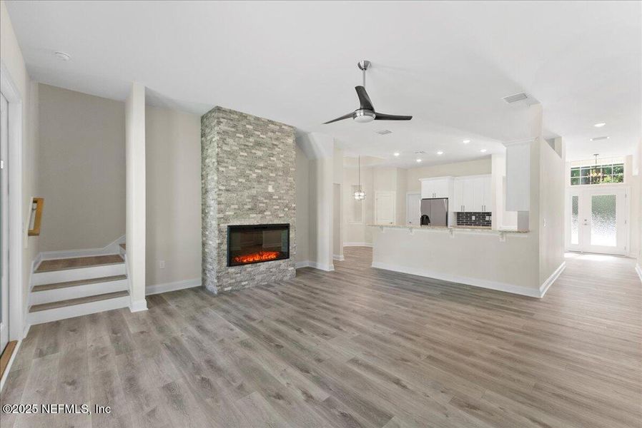 Image 25 of a home in .