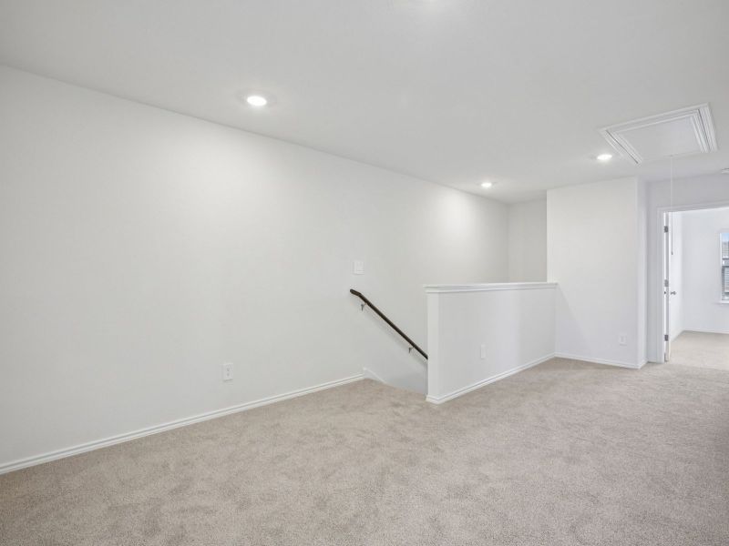 Spacious, unfurnished interior of a new home in Waterstone Village, Kyle (Image 8).