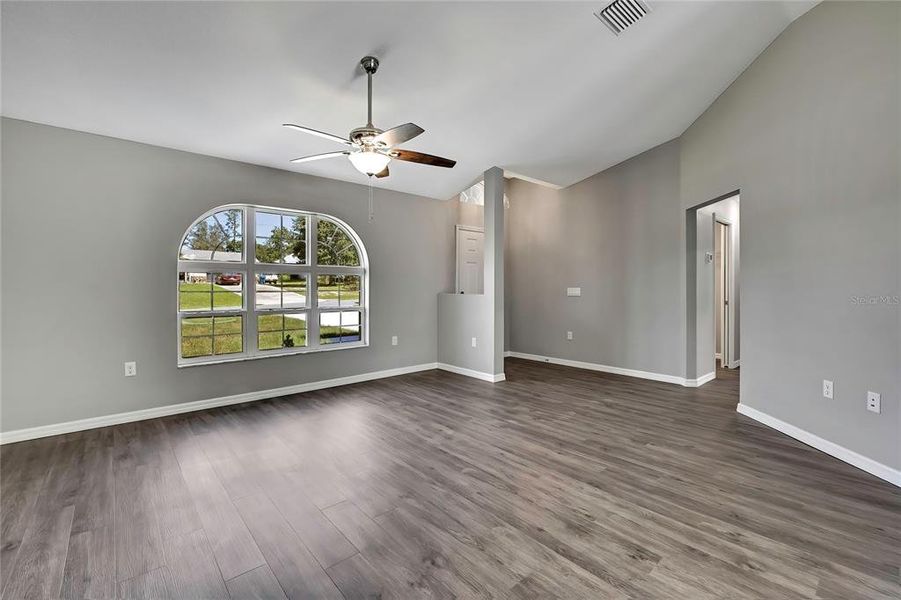 Image 41 of a home in .