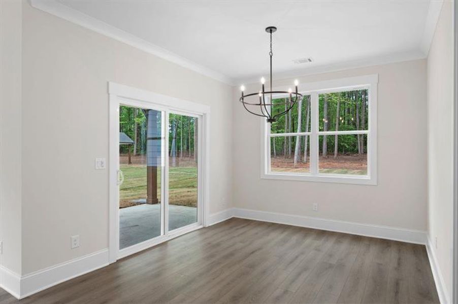Spacious, unfurnished interior of a new home in , Dallas (Image 28).