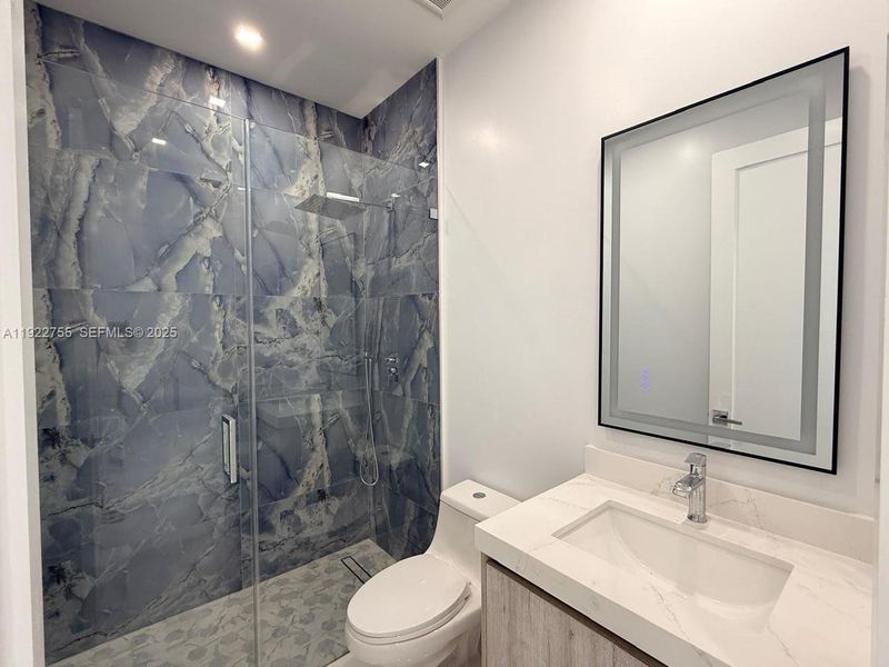 Guest Bathroom Guest Bathroom