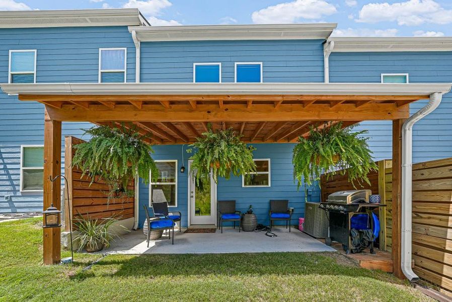 Exterior details and patio area of a home in , Cartersville (Image 3).