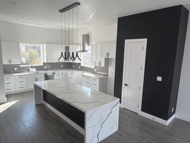 Furnished interior view inside a new home in , Dallas (Image 6).