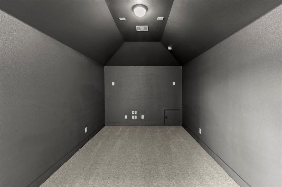 22_23. 4313 Bellview - Media 22_23. 4313 Bellview - Media