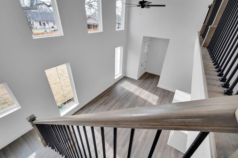 Spacious, unfurnished interior of a new home in , Waxahachie (Image 13).