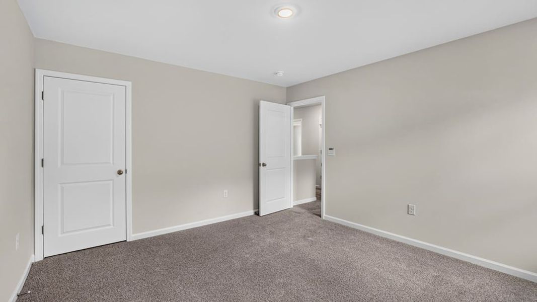 Spacious, unfurnished interior of a new home in Lakestone, Woodruff (Image 29). Spacious, unfurnished interior of a new home in Lakestone, Woodruff (Image 29).