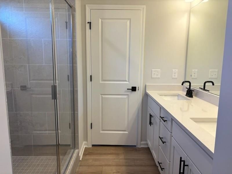 Furnished interior view inside a new home in Cedar Farms, Winder (Image 10). Furnished interior view inside a new home in Cedar Farms, Winder (Image 10).