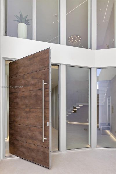 Close-up of interior finishes inside a home in , Hallandale Beach (Image 22).