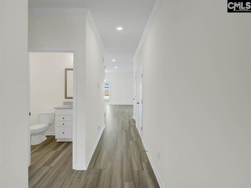 Image 32 of a home in Rolling Hills.