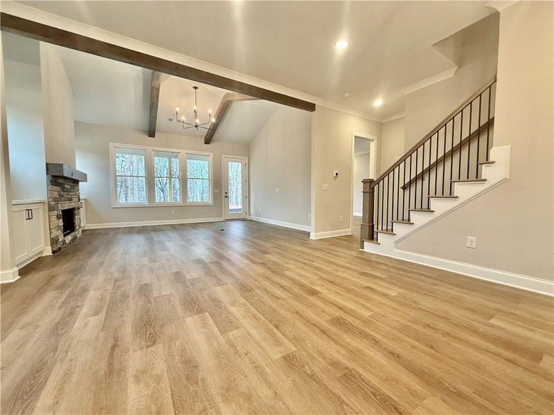 Spacious, unfurnished interior of a new home in , Waleska (Image 17).