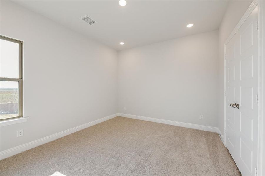 Spacious, unfurnished interior of a new home in Arbors at Legacy Hills, Celina (Image 27). Spacious, unfurnished interior of a new home in Arbors at Legacy Hills, Celina (Image 27).