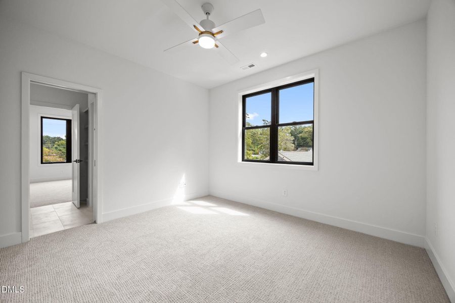 57-web-or-mls-IMG_4870 57-web-or-mls-IMG_4870