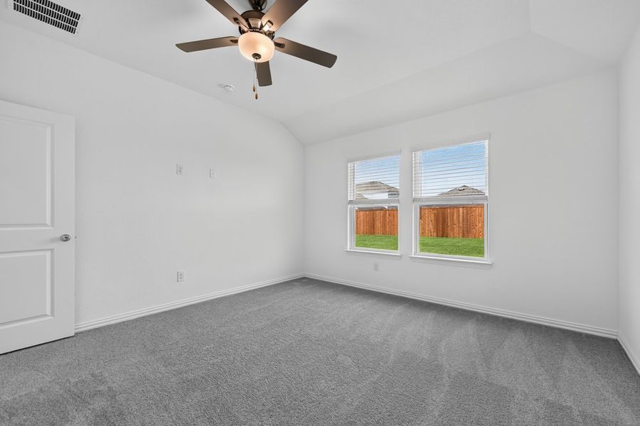 Spacious, unfurnished interior of a new home in River Ridge, Crandall (Image 20).