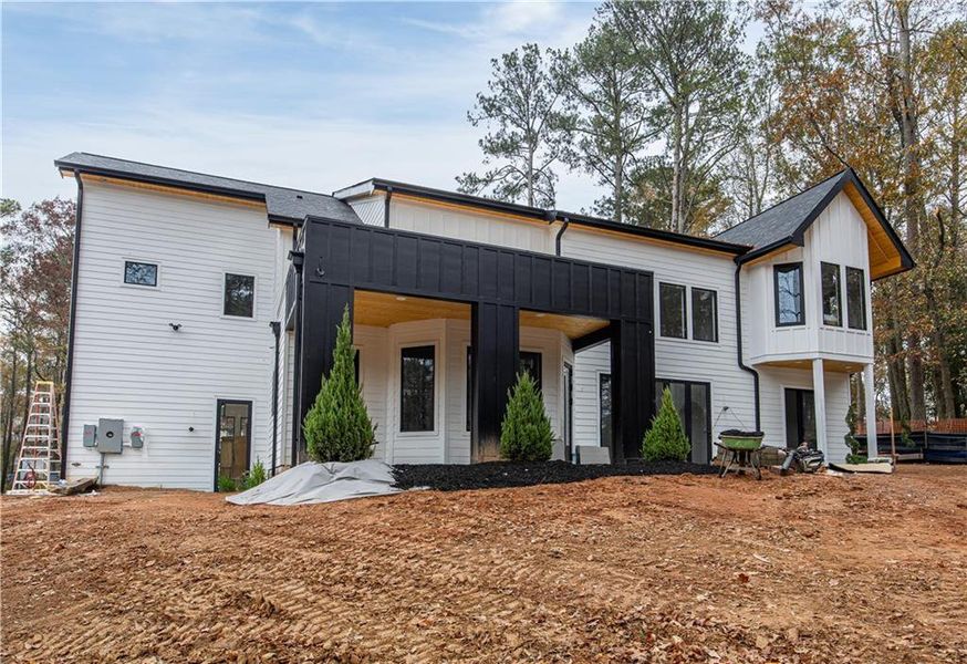 Exterior details and patio area of a home in , Alpharetta (Image 3).