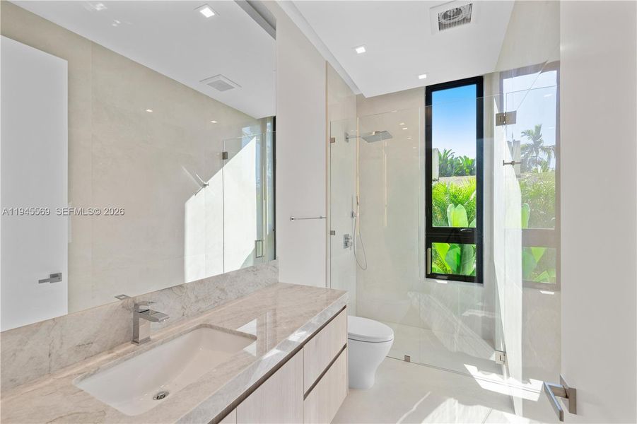 Furnished interior view inside a new home in , Biscayne Park (Image 5).