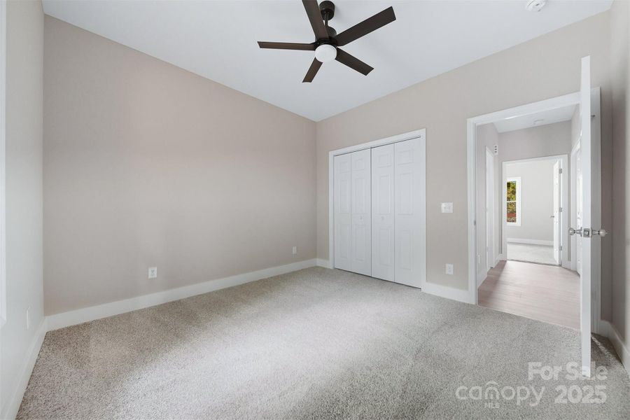 Spacious, unfurnished interior of a new home in , Taylorsville (Image 33).