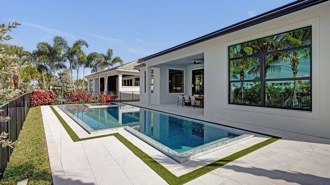 Pool to Lanai Pool to Lanai