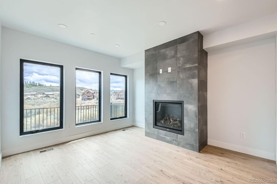 Image 30 of a home in .