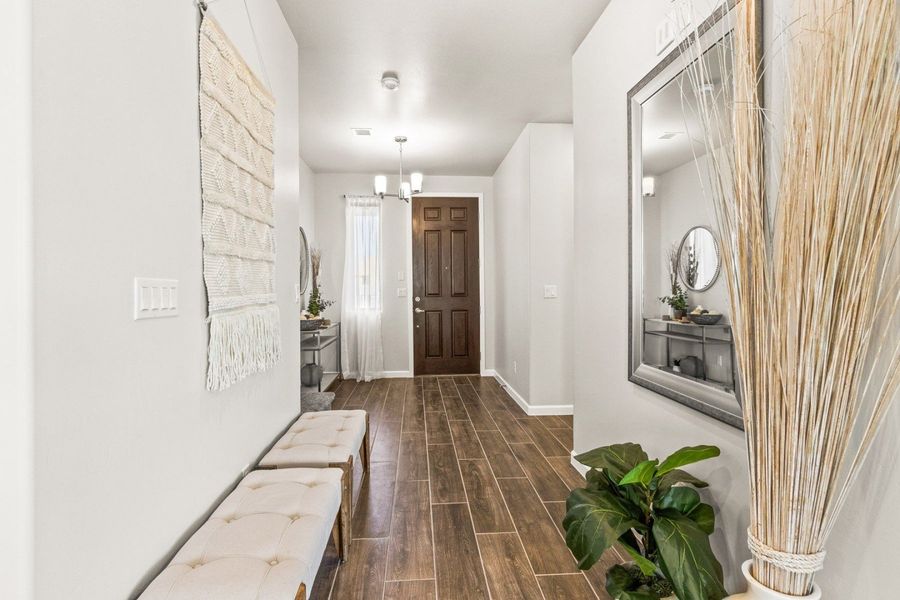 Representative furnished interior of a home built from the Timberon I by Hakes Brothers in Hillside Park, El Paso (Image 28).