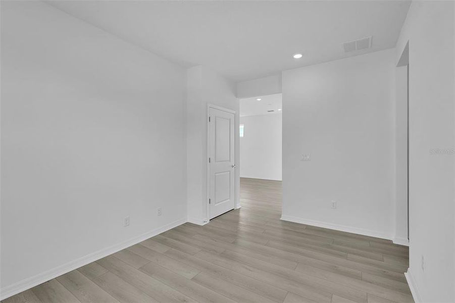 Spacious, unfurnished interior of a new home in Seminole Palms, Palm Coast (Image 16). Spacious, unfurnished interior of a new home in Seminole Palms, Palm Coast (Image 16).