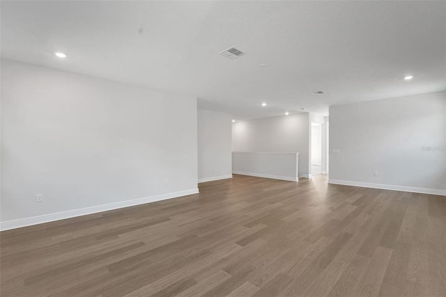 Spacious, unfurnished interior of a new home in Palms at Windermere, Windermere (Image 37).