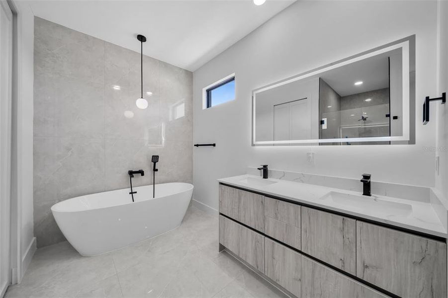 Furnished interior view inside a new home in , Cape Coral (Image 14). Furnished interior view inside a new home in , Cape Coral (Image 14).